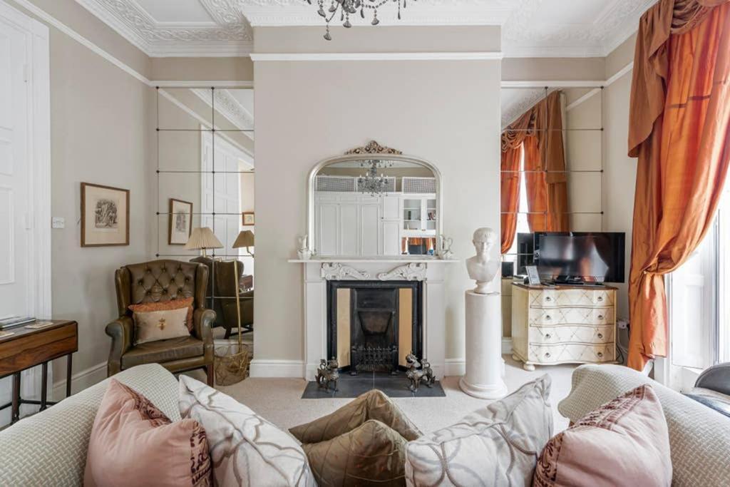Beautiful Studio With Private Outside Terrace Διαμέρισμα Μπαθ Εξωτερικό φωτογραφία