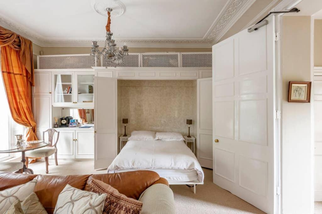 Beautiful Studio With Private Outside Terrace Διαμέρισμα Μπαθ Εξωτερικό φωτογραφία